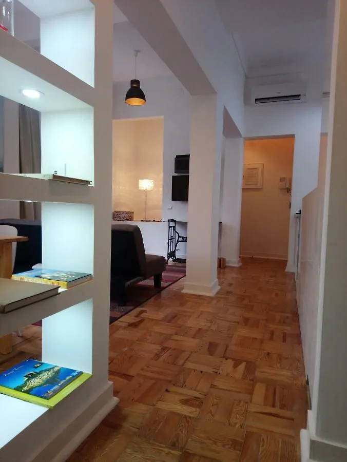 Alex Home Lisbon